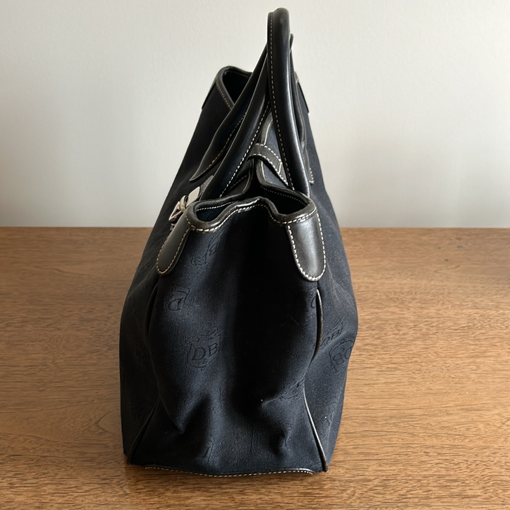 Dooney & Bourke - Picture 5 of 16